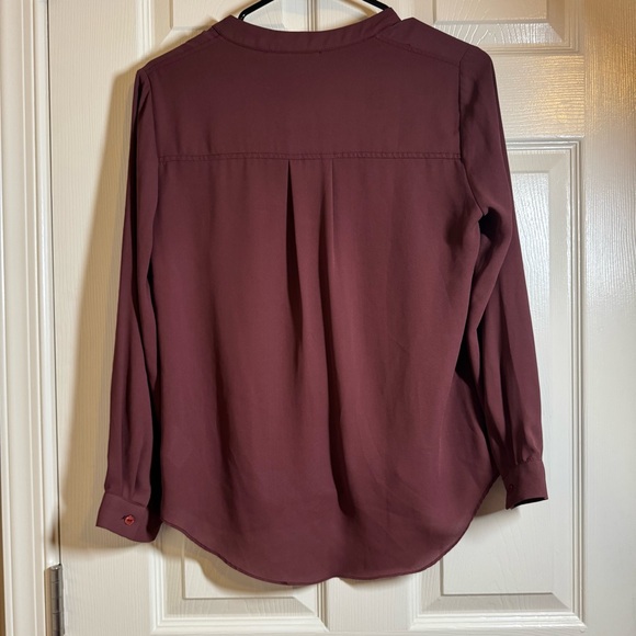 Maeve ANTHRO Eva burgundy faux wrap top 2 Petite - Picture 6 of 6